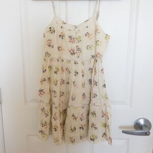 Floral urban outfitters mini sundress 🌼🌼